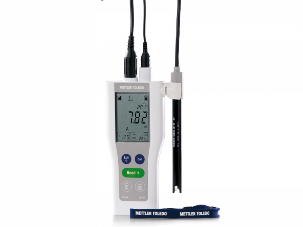 Portable pH & ORP Meter, F2-Standard, Mettler Toledo