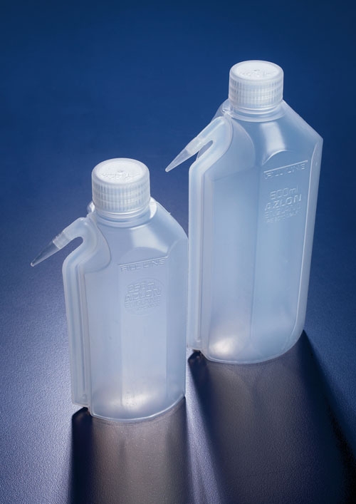 Wash Bottles with Integral Spout